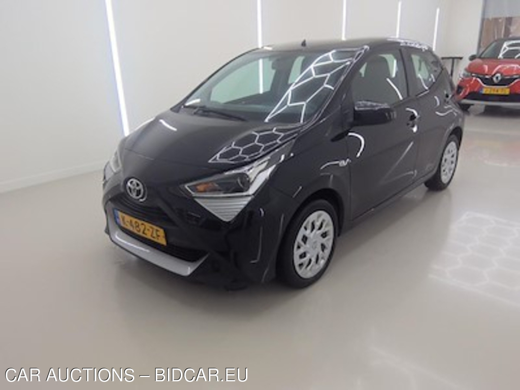 Toyota Aygo 1.0 VVT-i x-play 5d