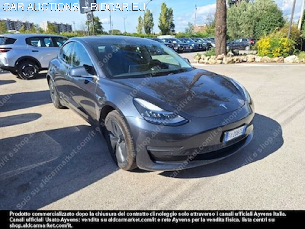Tesla model 3 75 kwh long -