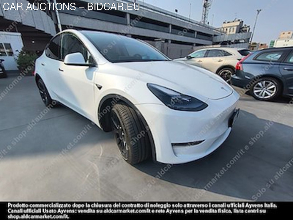 Tesla model Y 75 kwh dual -