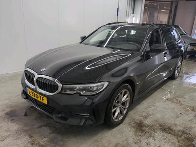 BMW 318 iA 115kW Corporate Executive touring, 2021