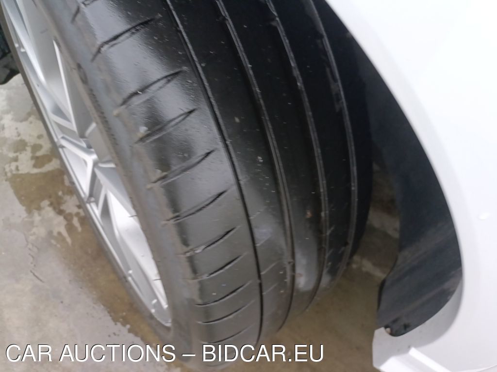 Audi Q3-f3b 45 TFSI E S TRONIC S LINE 5D, 2022
