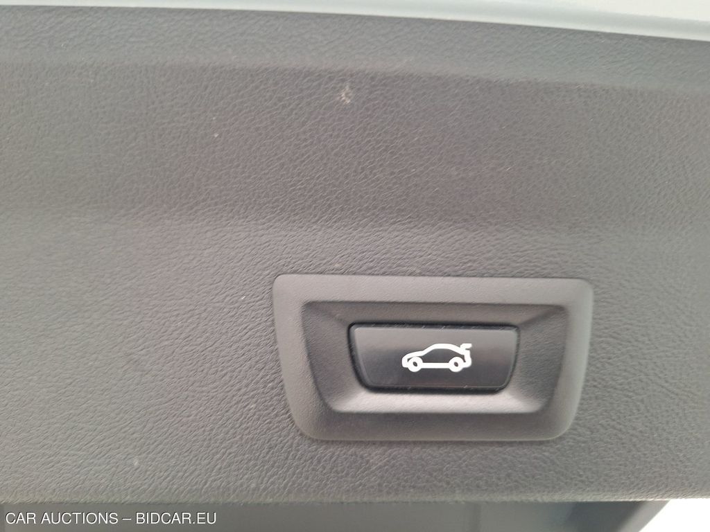 BMW X3-g1 FL21. BMW X3 SDRIVE18D (100 KW) 5D, 2022