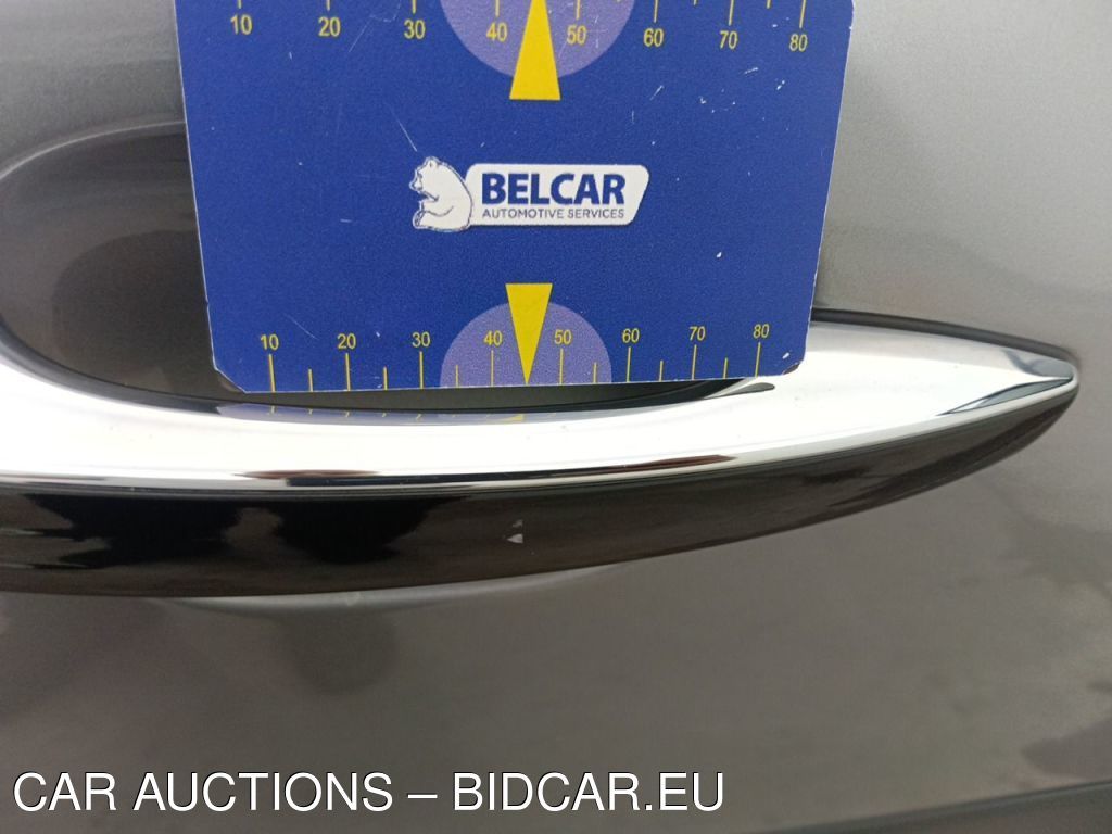 Citroen C3 1.5 BLUEHDI 100 S&S MAN6 SHINE 5D, 2022