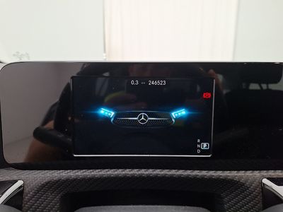Mercedes A-klasse-lim-17 BERLINE 18. MERCEDES-BENZ A-KLASSE LIMOUSINE A 180 D DCT 4D, 2019
