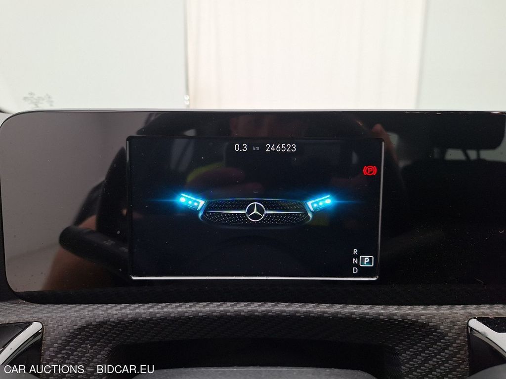 Mercedes A-klasse-lim-17 BERLINE 18. MERCEDES-BENZ A-KLASSE LIMOUSINE A 180 D DCT 4D, 2019