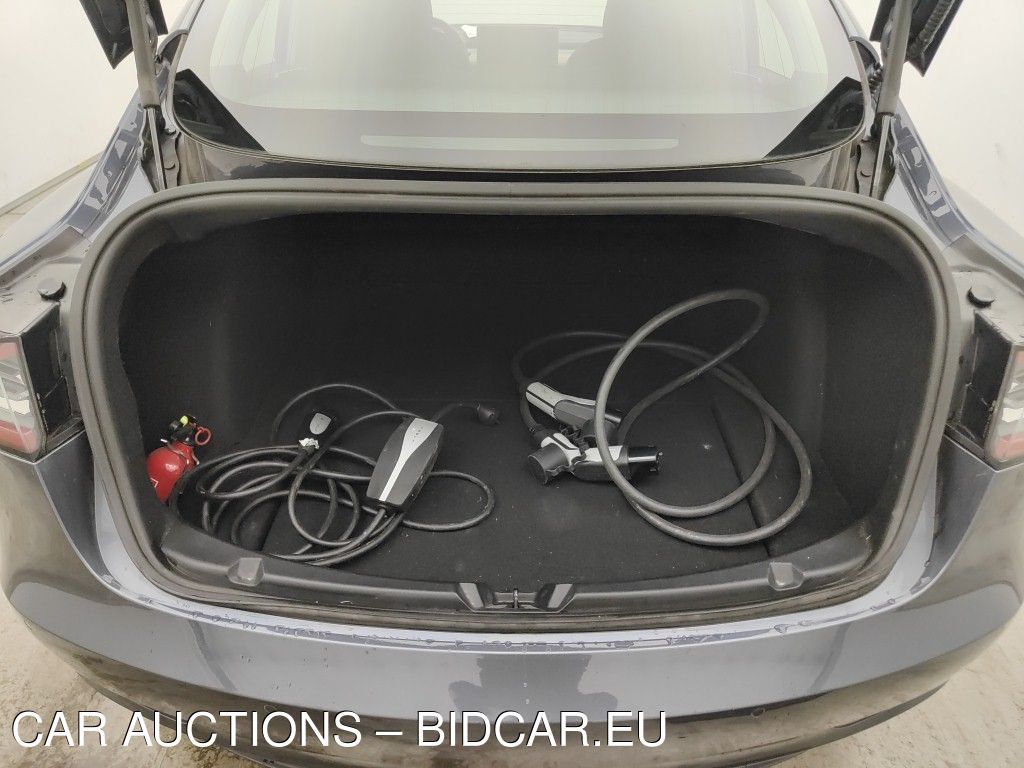 Tesla Model 3 STANDARD RWD PLUS 4D, 2020