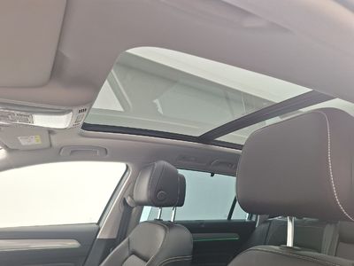 Volkswagen Passat-variant- VARIANT FL19. VOLKSWAGEN PASSAT VARIANT 1.4 TSI DSG6 GTE BUSINES, 2020