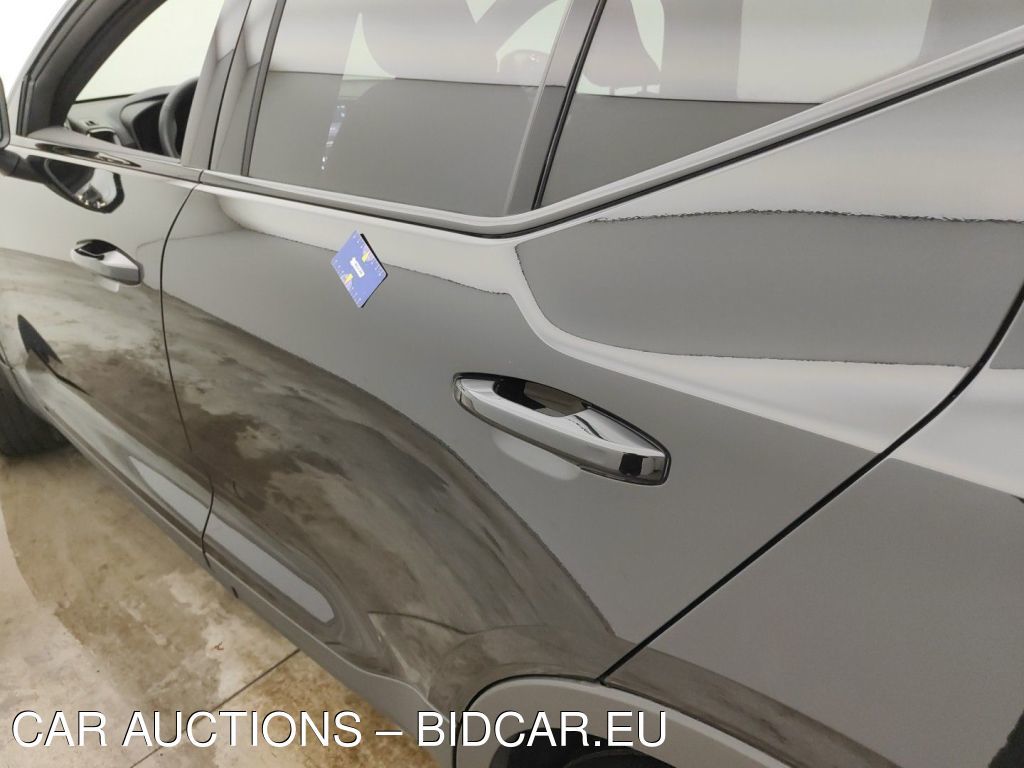 Volvo Xc40 B3 PLUS DARK DESIGN DCT 5D, 2025