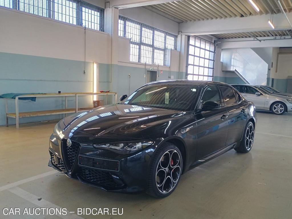 Alfa Romeo Giulia 2.0 TURBO 16V AT8-Q4 Veloce, 2024