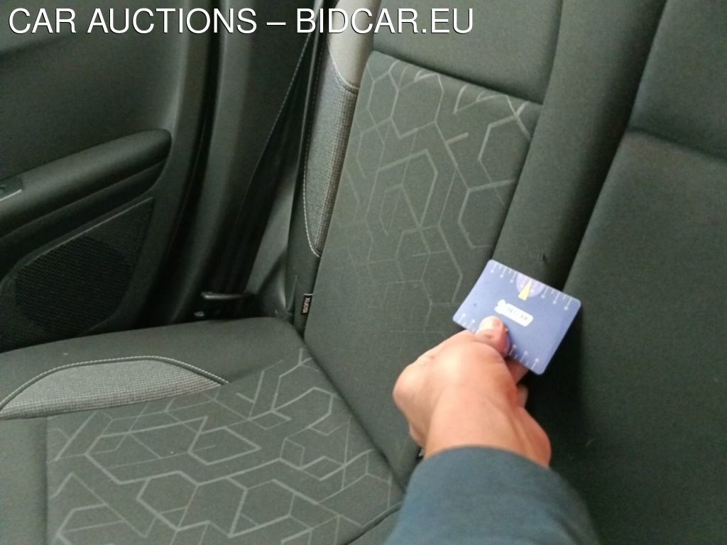 Peugeot 2008 1.5 BLUEHDI 75KW S&S ACTIVE 5D, 2019