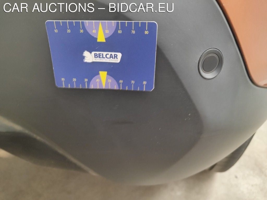 Citroen C4-lim 1.5 BLUEHDI 130 S&amp;S EAT8 SHINE 5D, 2022