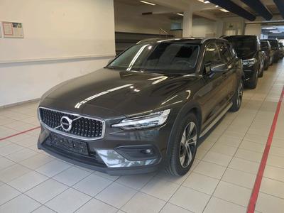 Volvo V60 CROSS COUNTRY B4 D AWD GEARTRONIC Pro, 2022