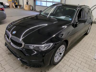 BMW 318D TOURING Advantage, 2022