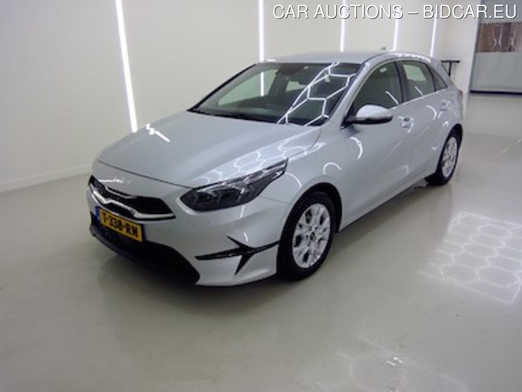 Kia Ceed 1.0 T-GDi DynamicLine 5d