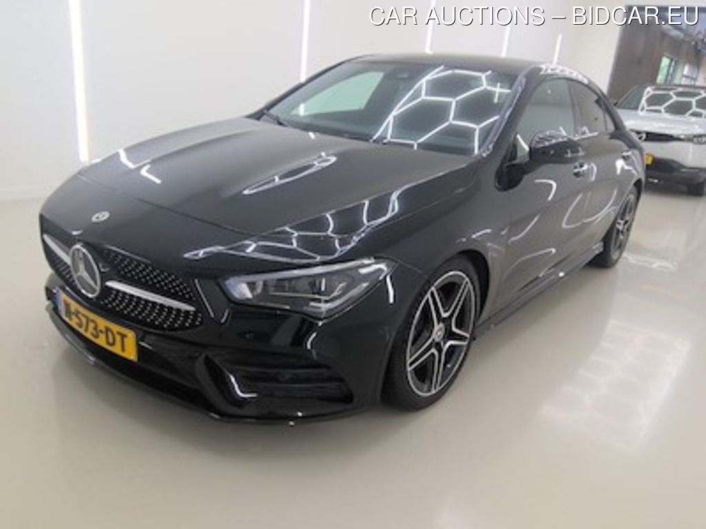 Mercedes-Benz CLA CLA 200 d DCT Business Solution AMG 4d