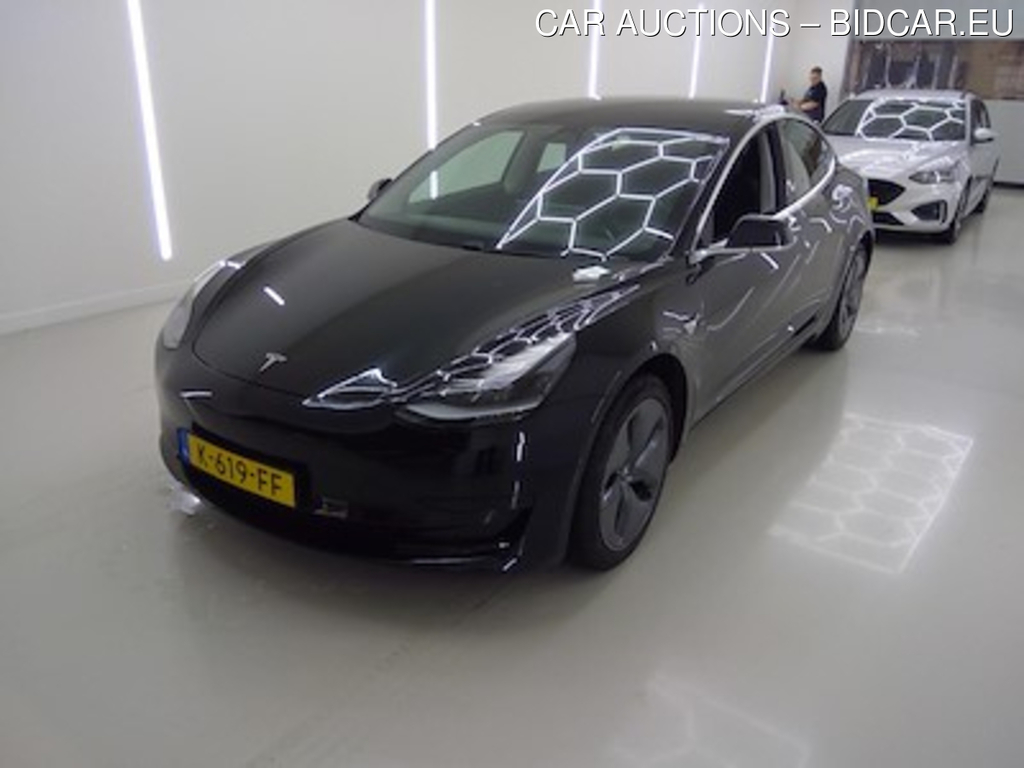 Tesla Model 3 Standard Range Plus RWD