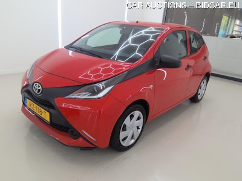 Toyota Aygo 1.0 VVT-i 5d x-fun APL