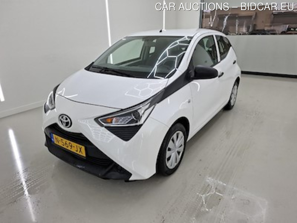 Toyota Aygo 1.0 VVT-i x-fun