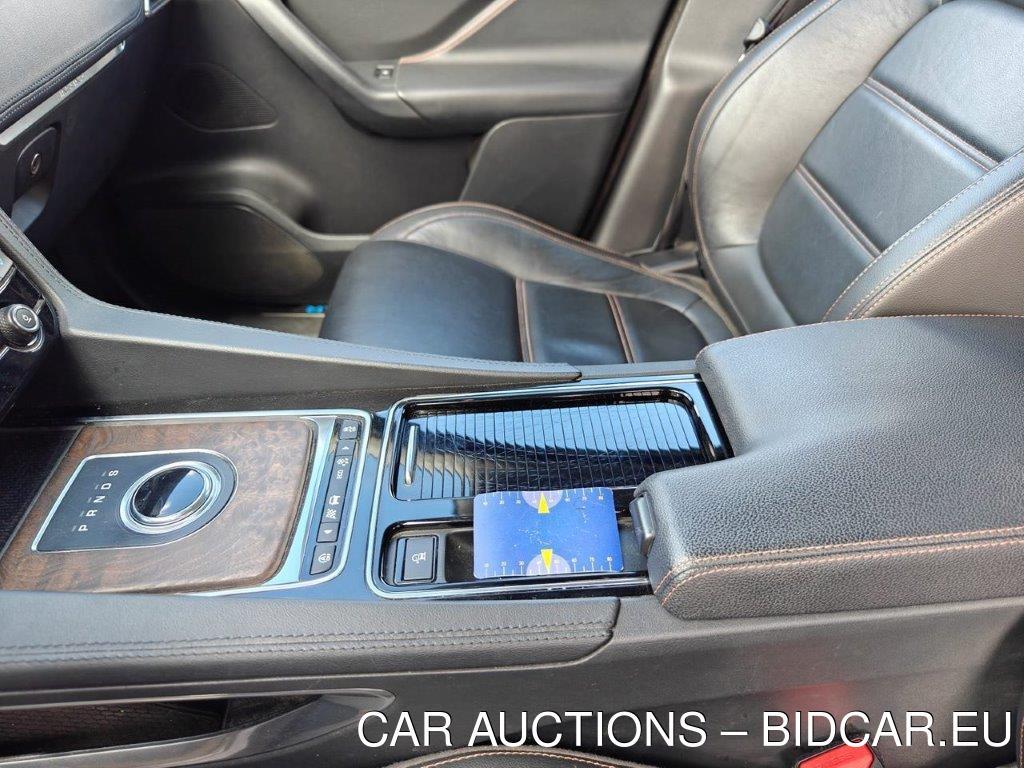 Jaguar F-pace 2.0D 132KW AUT. PRESTIGE 5D !!! TECHNICAL ISSUE !!!, 2020
