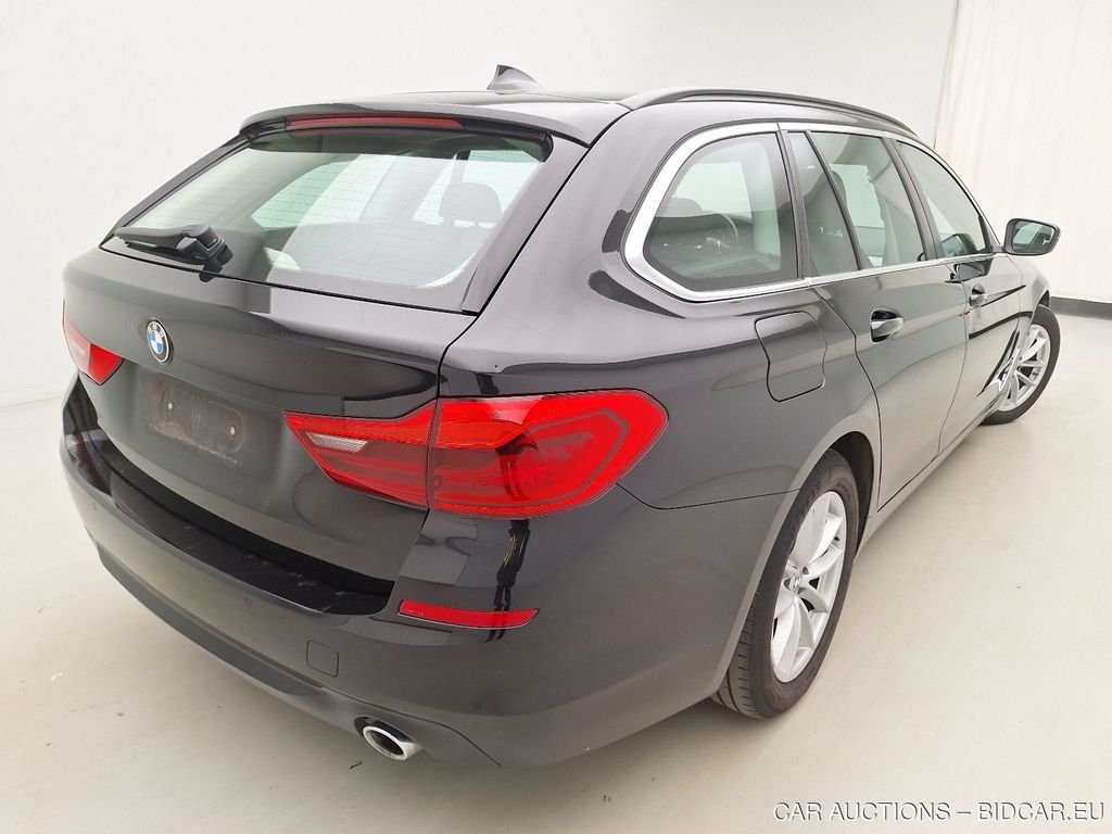 BMW Serie-5-touring TOURING 17. BMW 5 REEKS TOURING 518D AUT. (100 KW) 5D, 2020