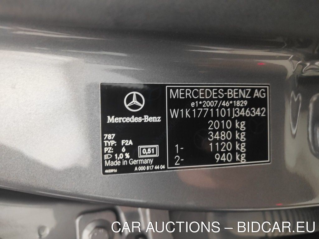 Mercedes A-klasse-lim-17 LIMOUSINE A 180D BUSINESS SOLUTION AUT. 4D, 2022