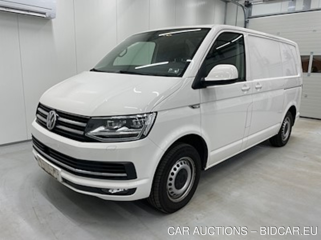 Volkswagen Transporter 2,0 Tdi 150 Hk 7 Trins Dsg UA! engine warning light is on.