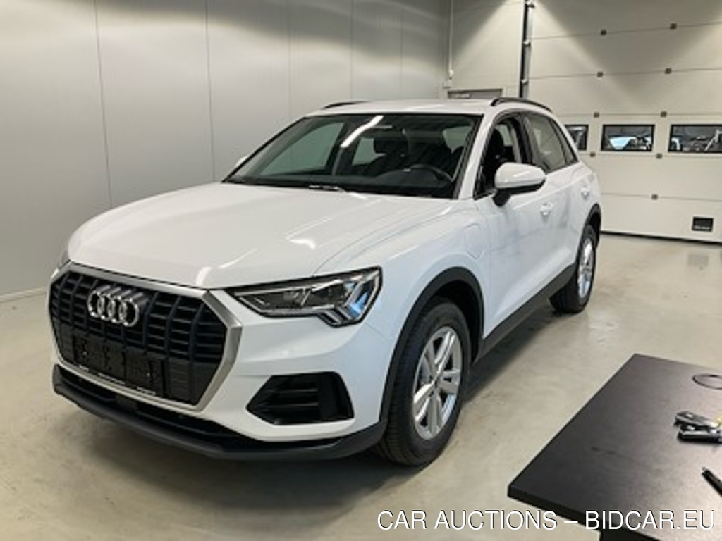 Audi Q3 45 TFSI e 245 S tronic F Attitude Plus UA!