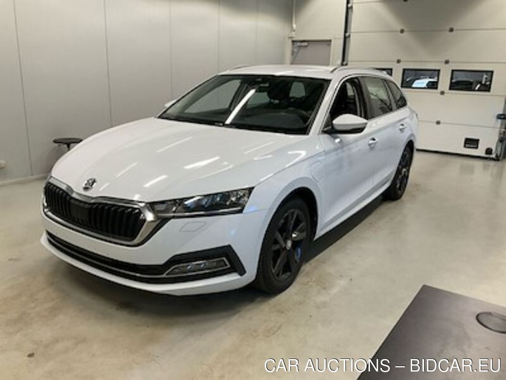 Skoda Octavia 1,4 Tsi Plug-In Hybrid Dsg6 Plus Combi UA!