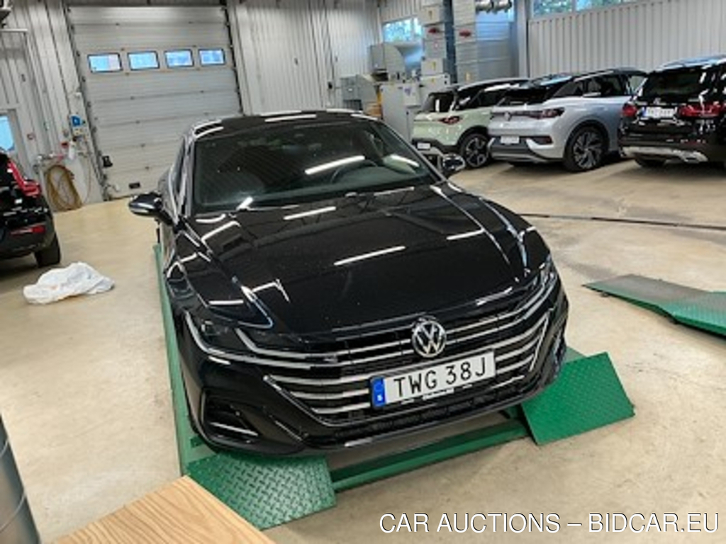Volkswagen ARTEON SB eHybrid R-Line Drag Varmare Cockpit
