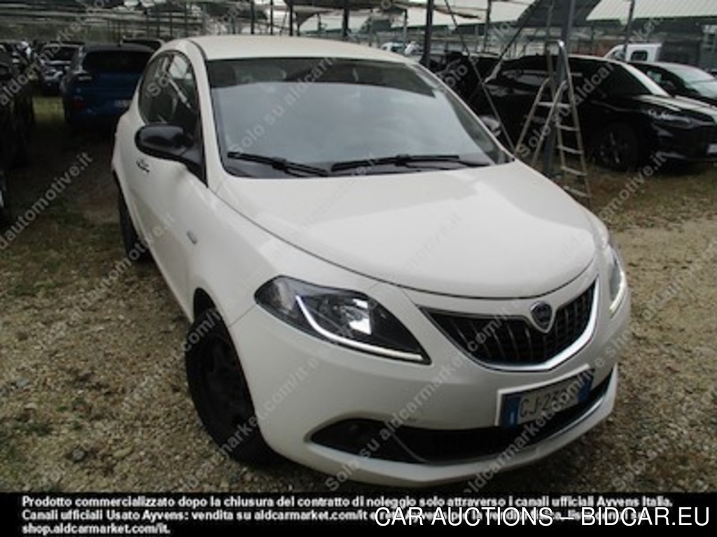Lancia ypsilon ecochic 1.0 firefly 70cv -