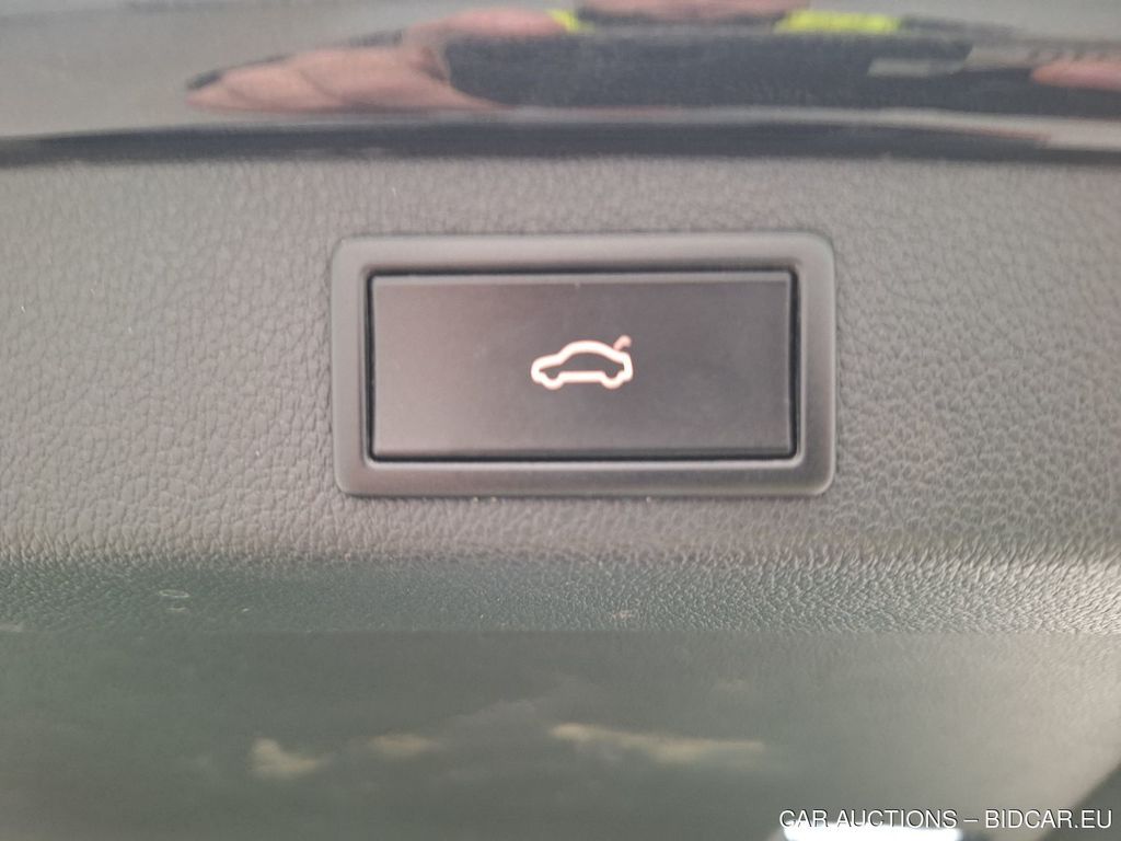 Skoda Superbcombi-3v5 COMBI FL19. SKODA SUPERB COMBI 2.0 CRTDI 147KW DSG7 STYLE 5D, 2020