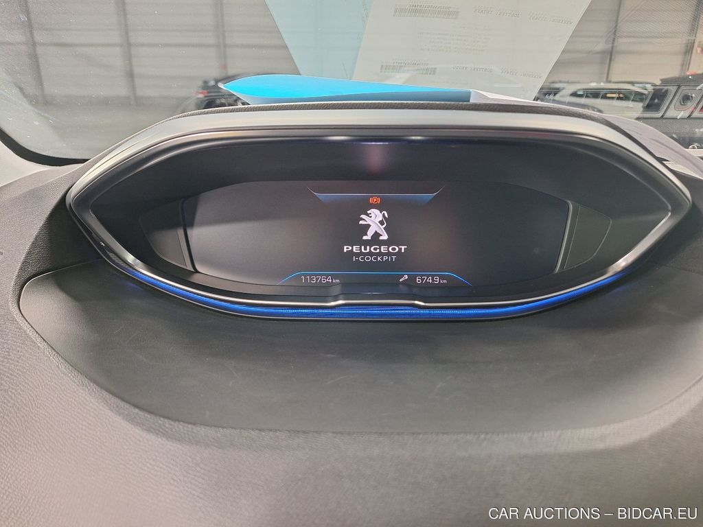 Peugeot 3008 FL20. PEUGEOT 3008 1.5 BLUEHDI 96KW S&S ALLURE PACK 5D, 2021