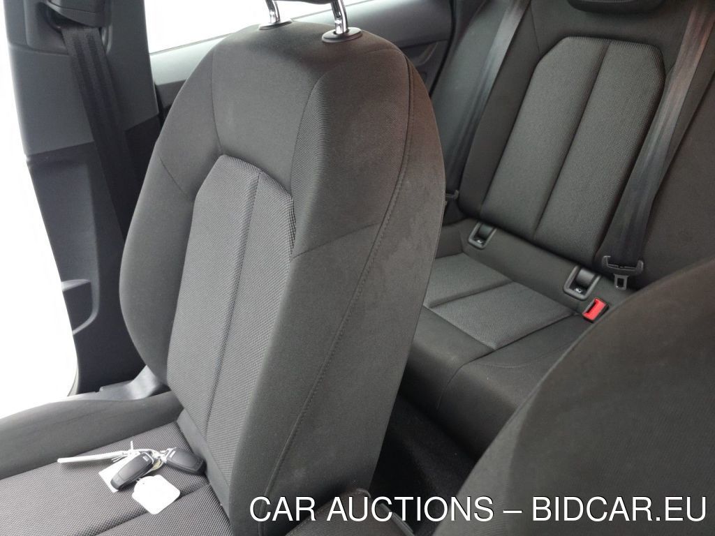 Audi A3sportback-8ya SPORTBACK 2.0 30 TDI 85KW 5D, 2021