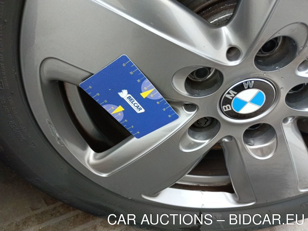 BMW Serie1-f40 REEKS HATCH 116DA (85 KW) 5D, 2021