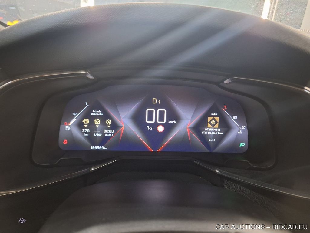 Ds 7-crossback CB 17. DS 7 CROSSBACK 1.5 BLUEHDI 130 AUTO PERFORMANCE LI, 2022