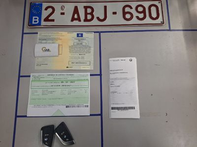 BMW X1f48 FL19. BMW X1 XDRIVE25E (162 KW) 5D, 2021