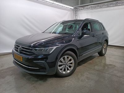 Volkswagen Tiguan-ax1 DIESEL - 2021 2.0 TDI 150 SCR LIFE BMT DSG 5D, 2022