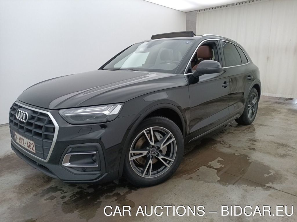 Audi Q5-fyg BUSINESS EDITION 35 TDI S TRONIC 5D, 2021