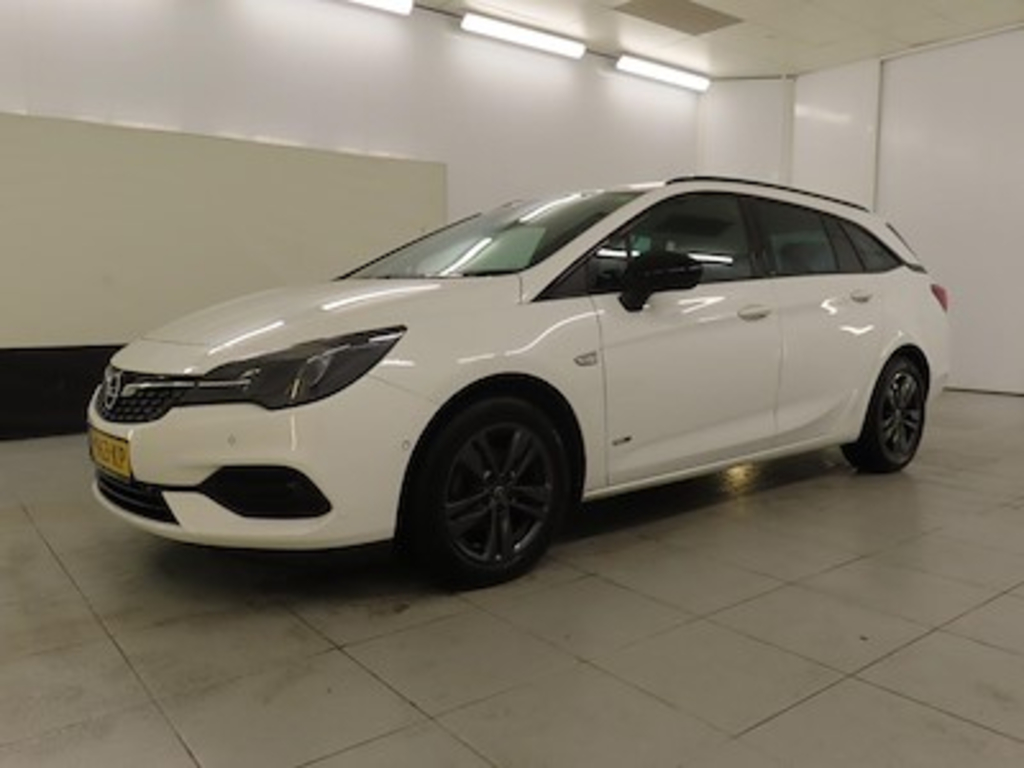 Opel Astra sports tourer 1.2 turbo 81kW Design & Tech