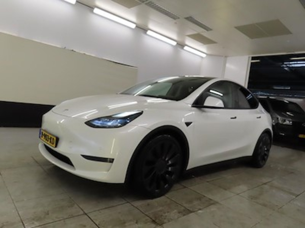 Tesla Model Y Performance Dual Motor AWD