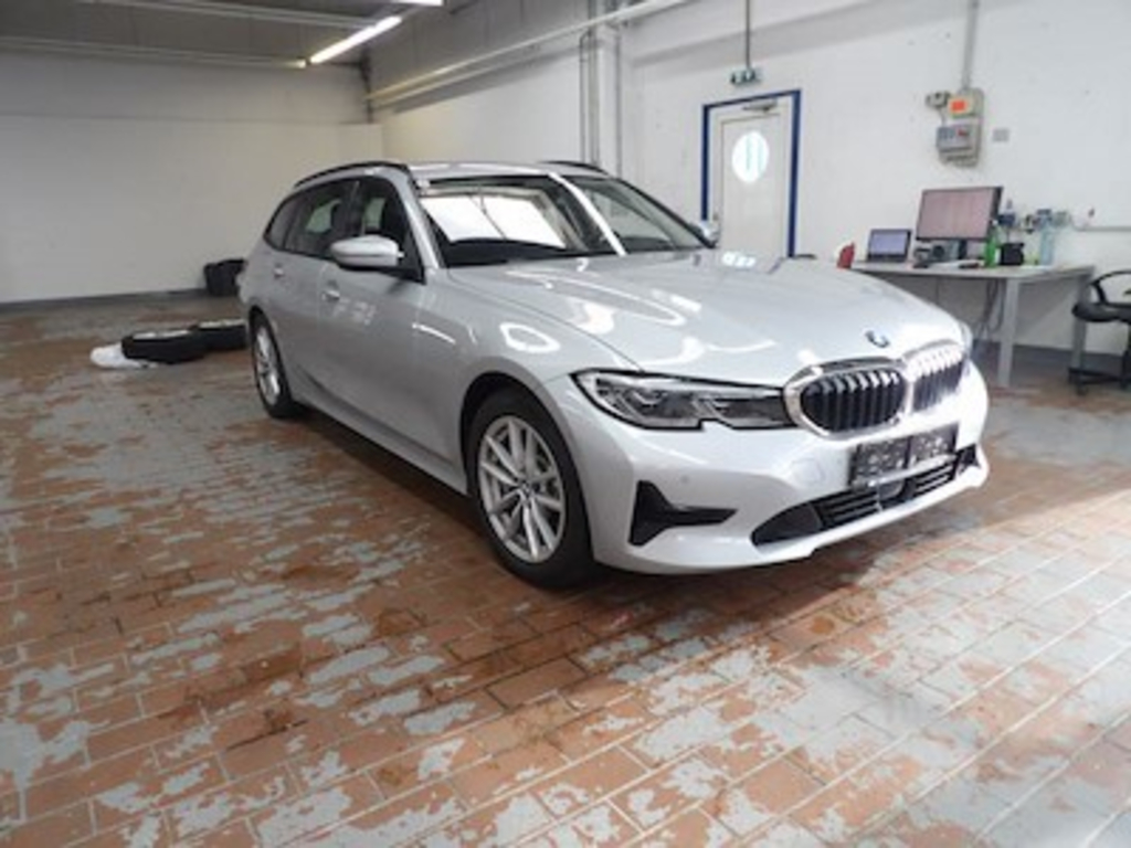 BMW Series 3 2.0 330E XDRIVE TOURING ADVANTAGE A