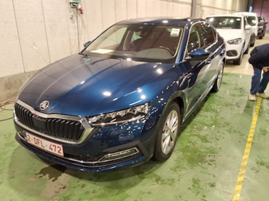 Skoda OCTAVIA 2.0 CRTDI 110KW DSG7 CLEVER