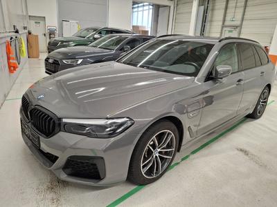 BMW Series 5 530e Touring xDrive 135KW