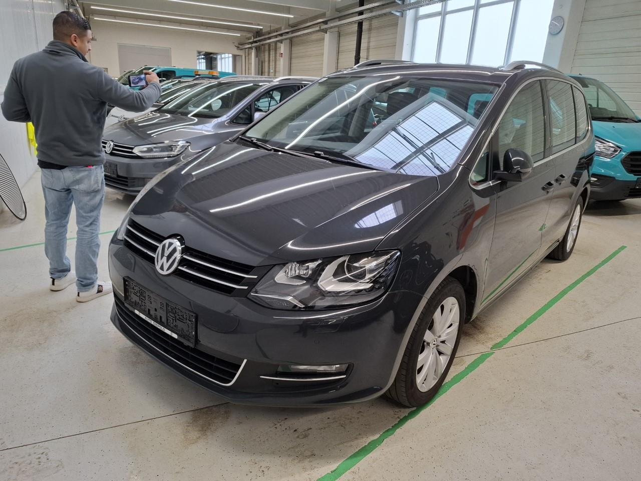 Volkswagen Sharan 2,0 TDI SCR Business+ 5-Sitzer 4Motion 1