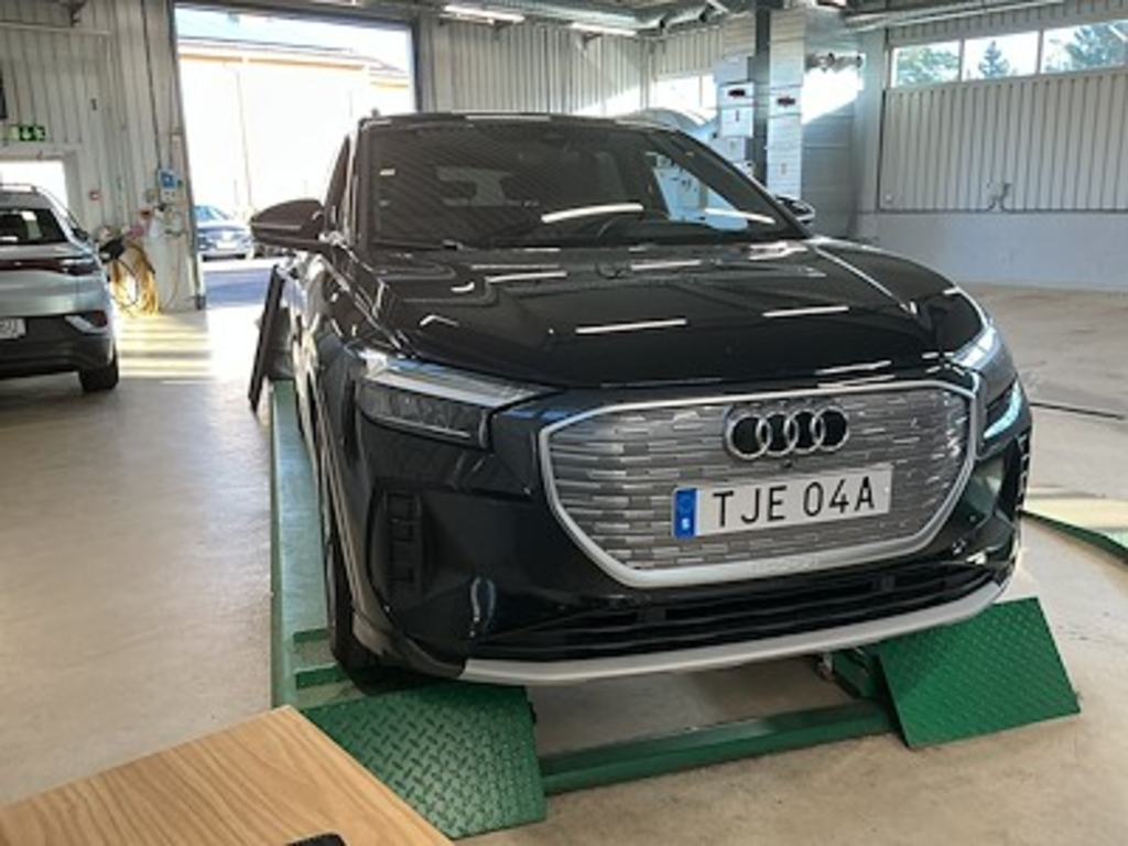 Audi Q4 e-tron 40 e-tron Proline Advanced Assistantpkt Plus Drag Sonos