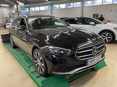 Mercedes-Benz E-Class 300 de T Avantgarde 4MATIC