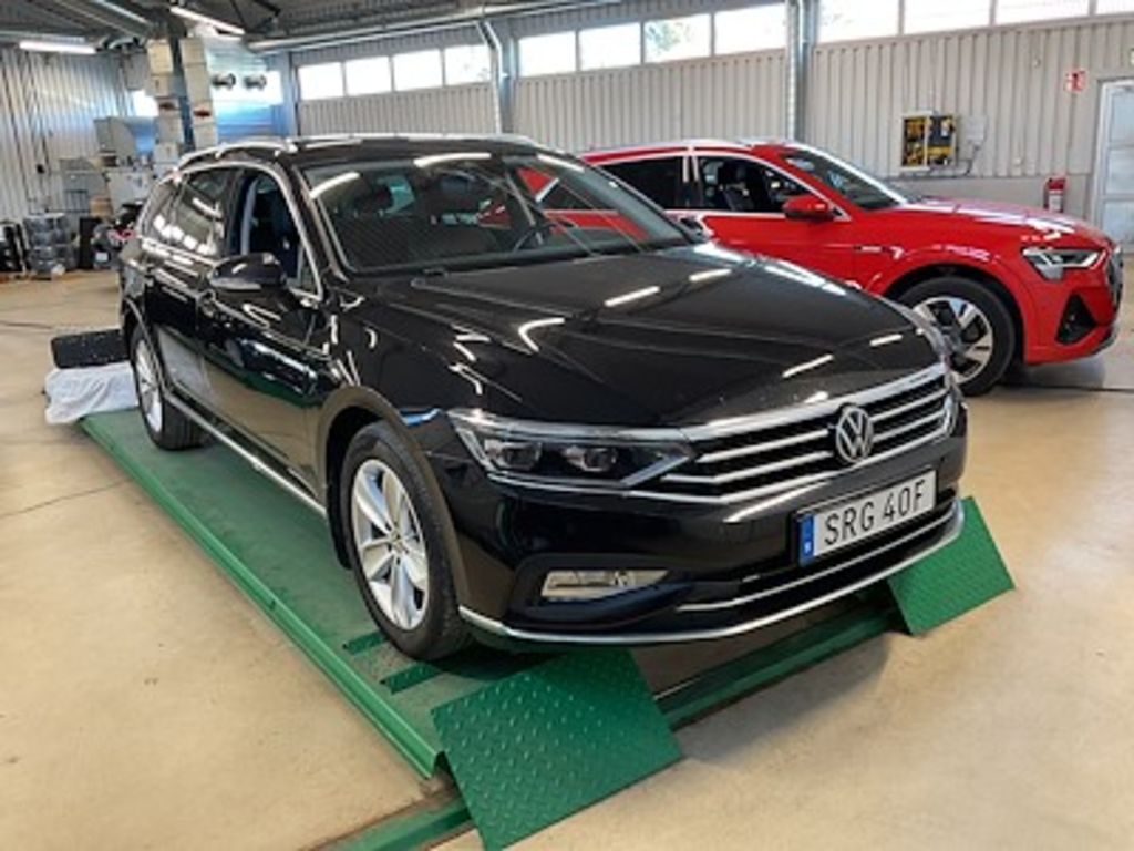 Volkswagen PASSAT TDI 200 4M SC Executive Drag Varmare Skinn