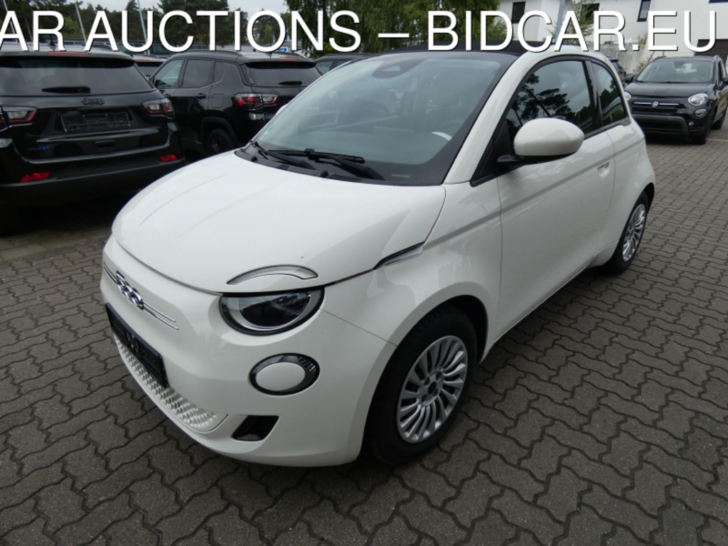Fiat 500e C, 2023