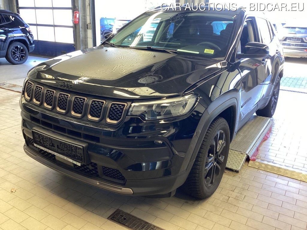 Jeep Compass 1.3 T4 4XE PLUG-IN HYBRID AUTOMATIK, 2022