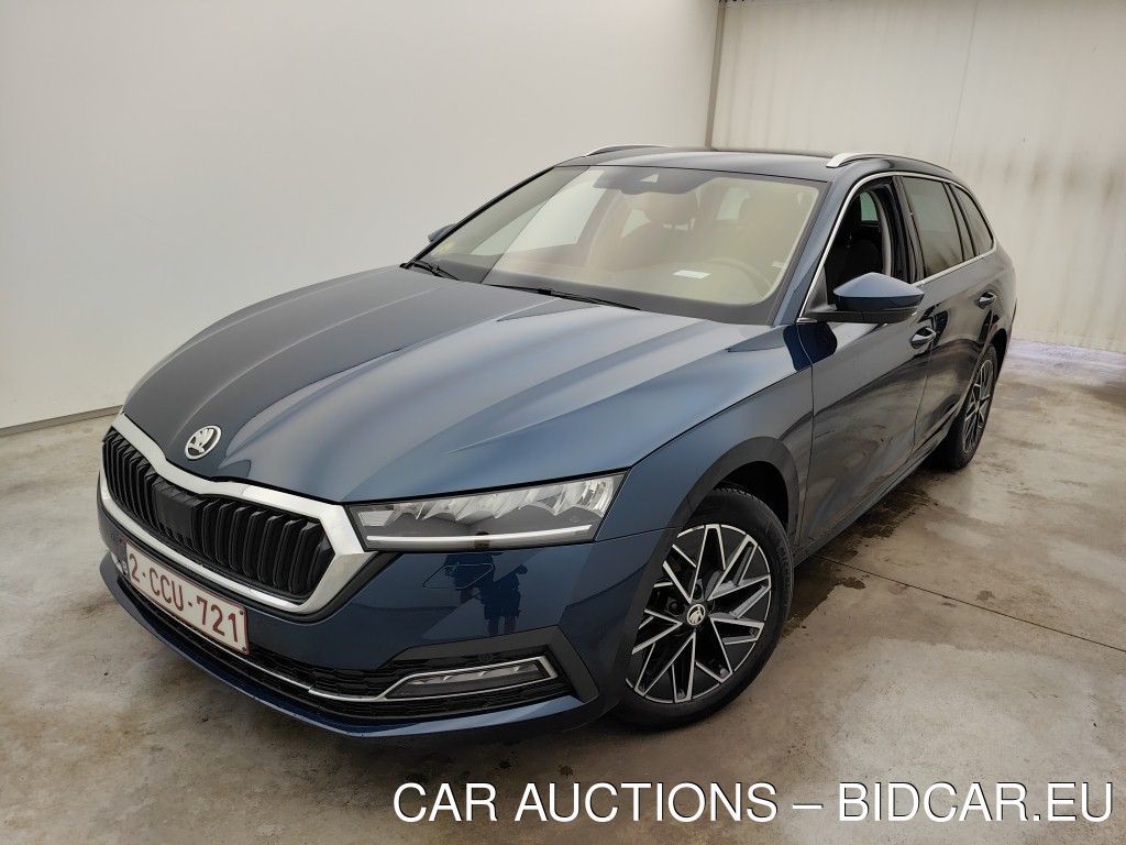 Skoda Octavia-combi-6 COMBI 2.0 CRTDI 85KW DSG7 CLEVER 5D, 2022